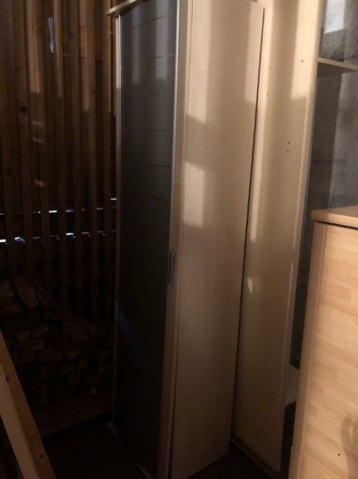 Schrank/Regal