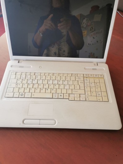 TOSHIBA TABLET SATELITE C670 17G